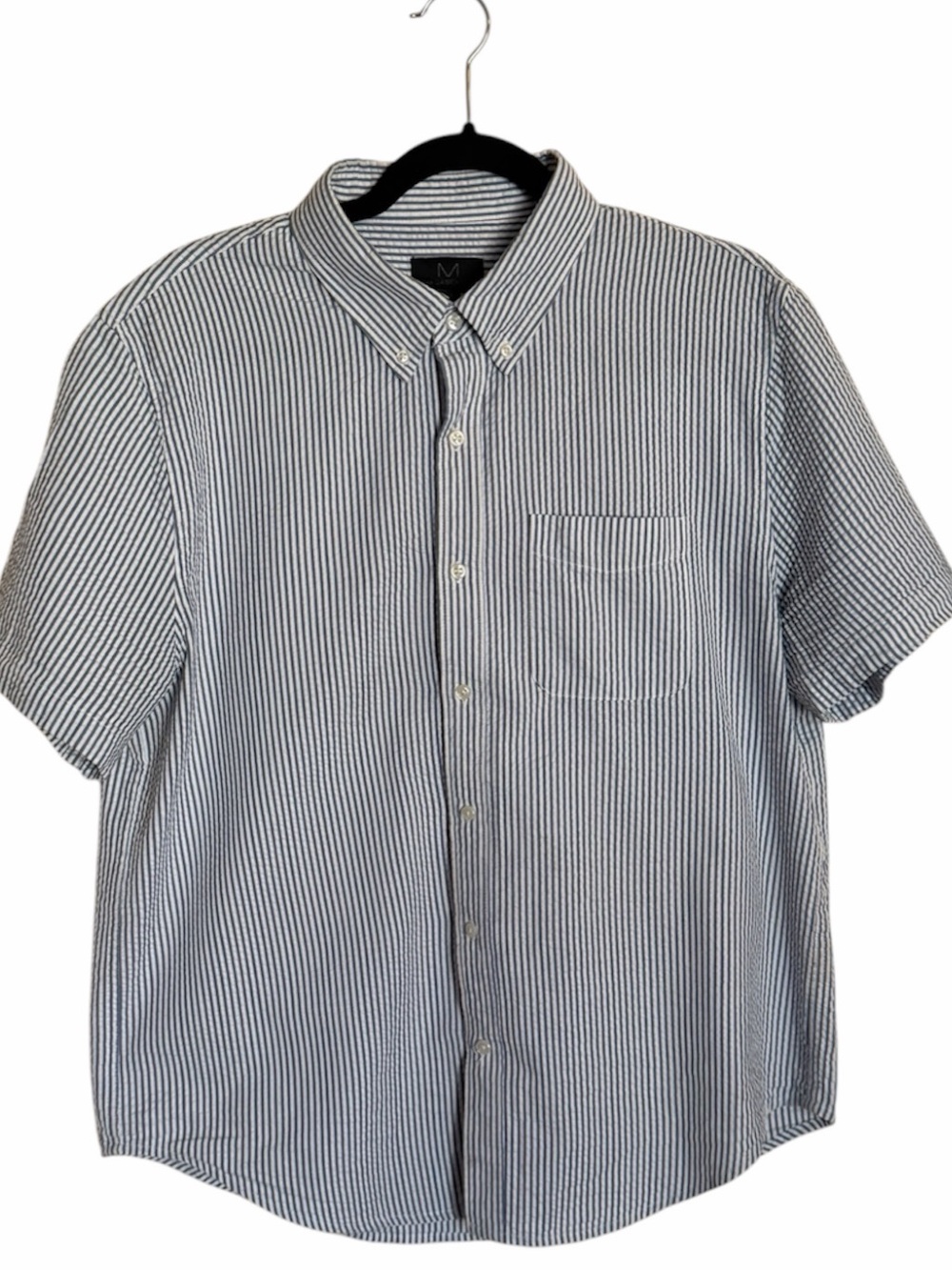 M Magaschoni Short-Sleeve Button-Down Seersucker Shirt  Blue and White Stripe.